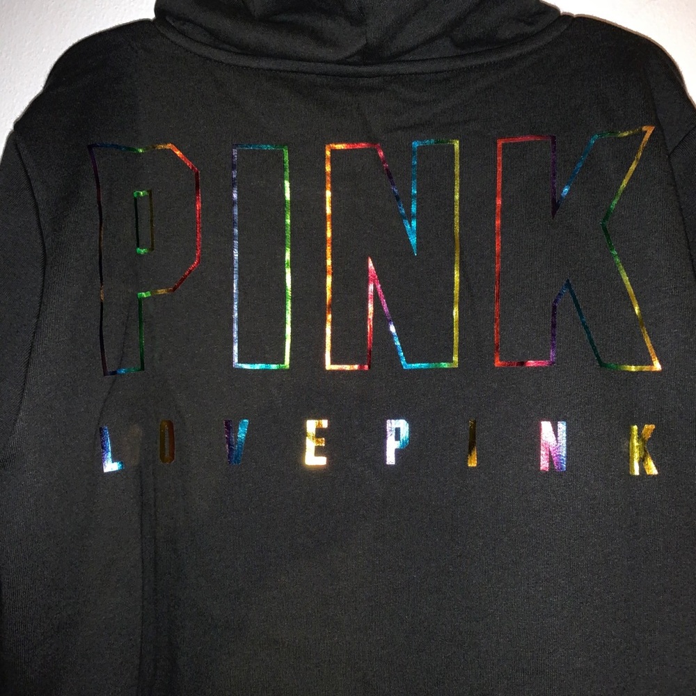 NWT VS PINK RAINBOW FOIL FULL ZIP, Large